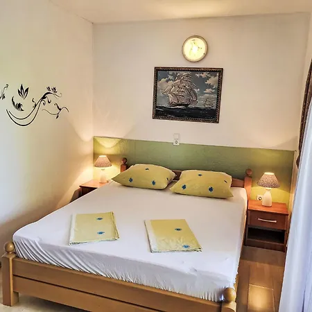 Apartamento Rovanjska-1 By Interhome